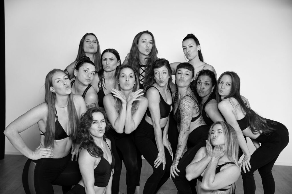 Pole Dance Gravity Arts Team